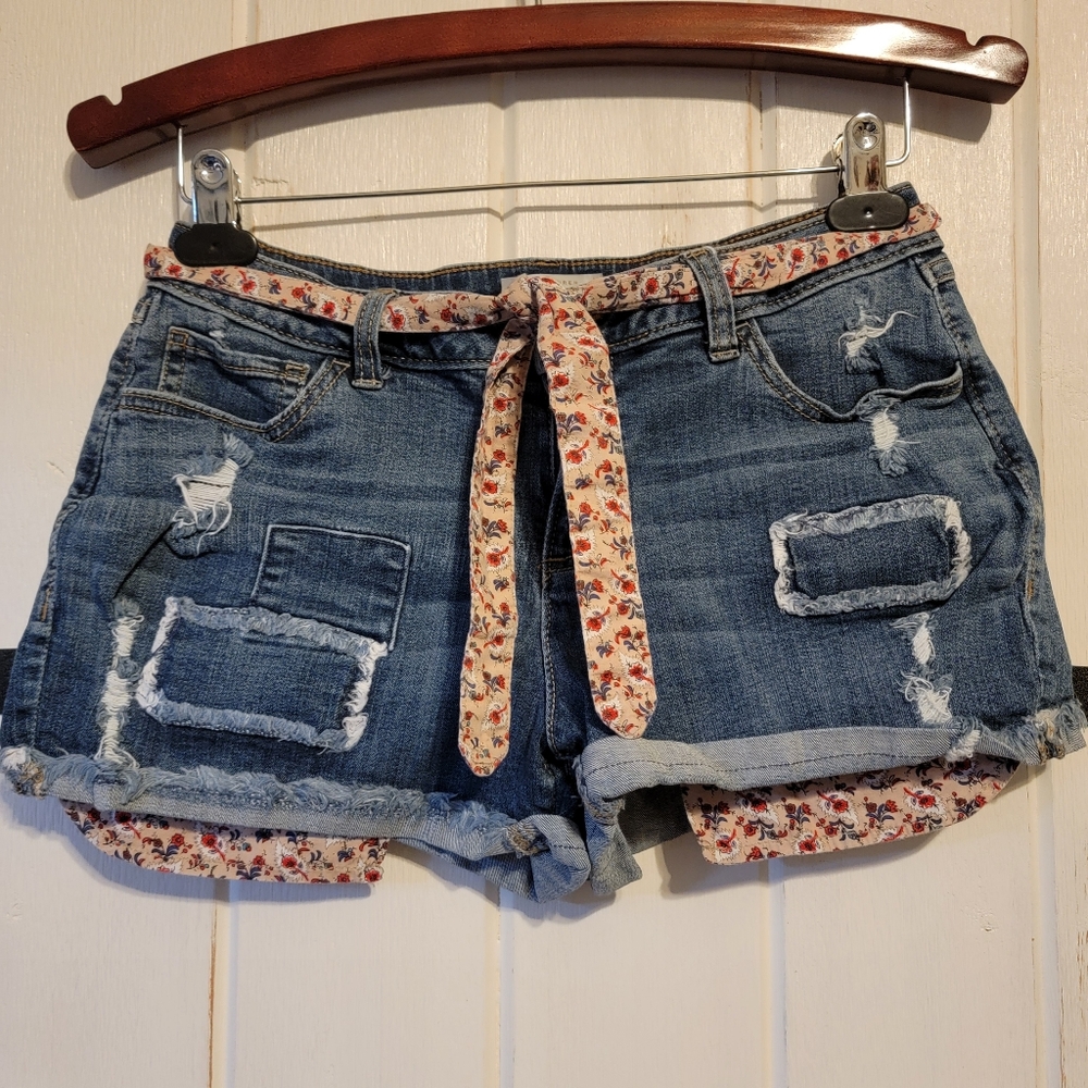 Lauren Cinrad Womens Shorts Patchwork Floral Trim Distressed Denim Size 6